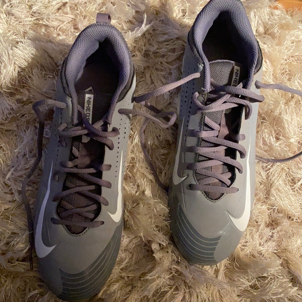 Nike Vapor baseball cleats size 9.5